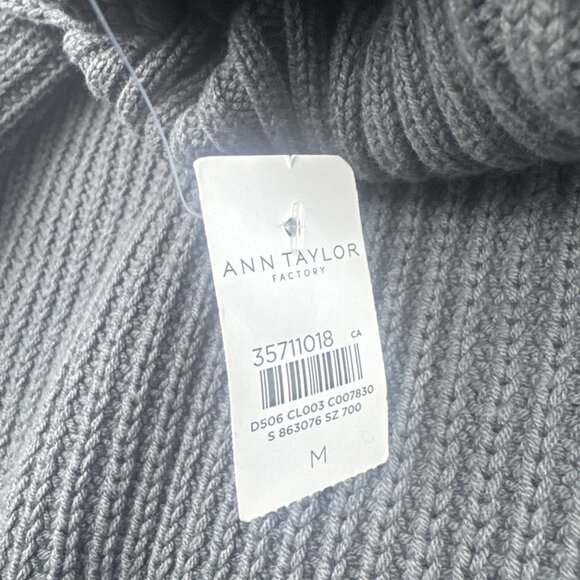 Ann Taylor Womens Gray Mock Neck Sweater Sz M Fisherman Cable Classic Preppy - Picture 6 of 9